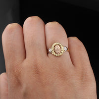Anillo de oro de 14 quilates de la Virgen María