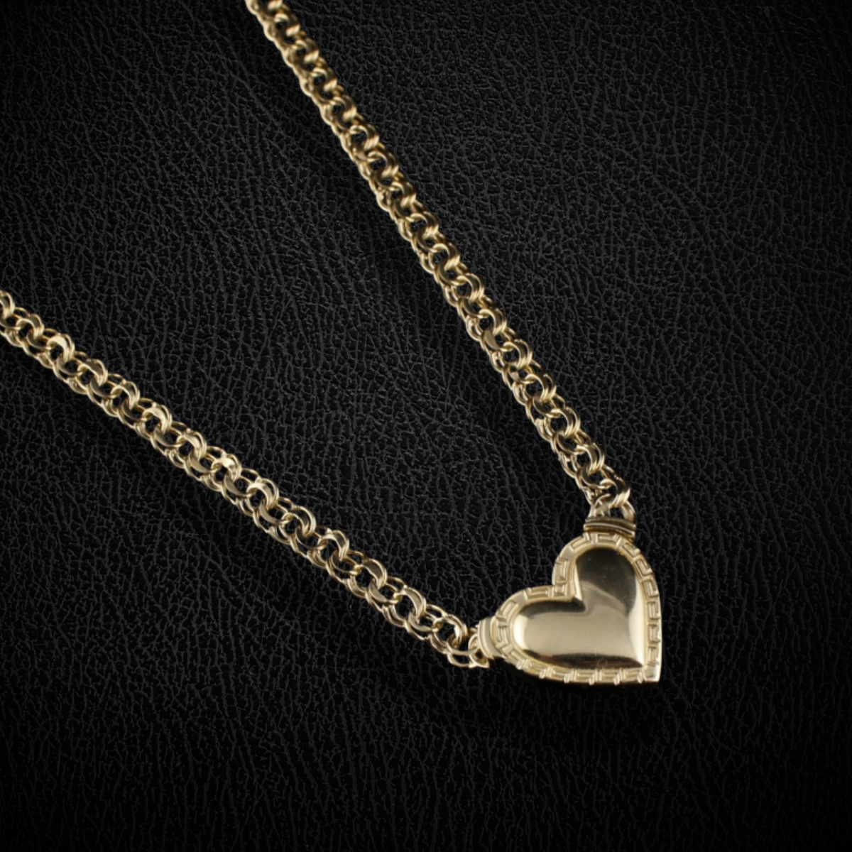 Cadena de Oro 10K auténtico de 4mm con Corazones Chino