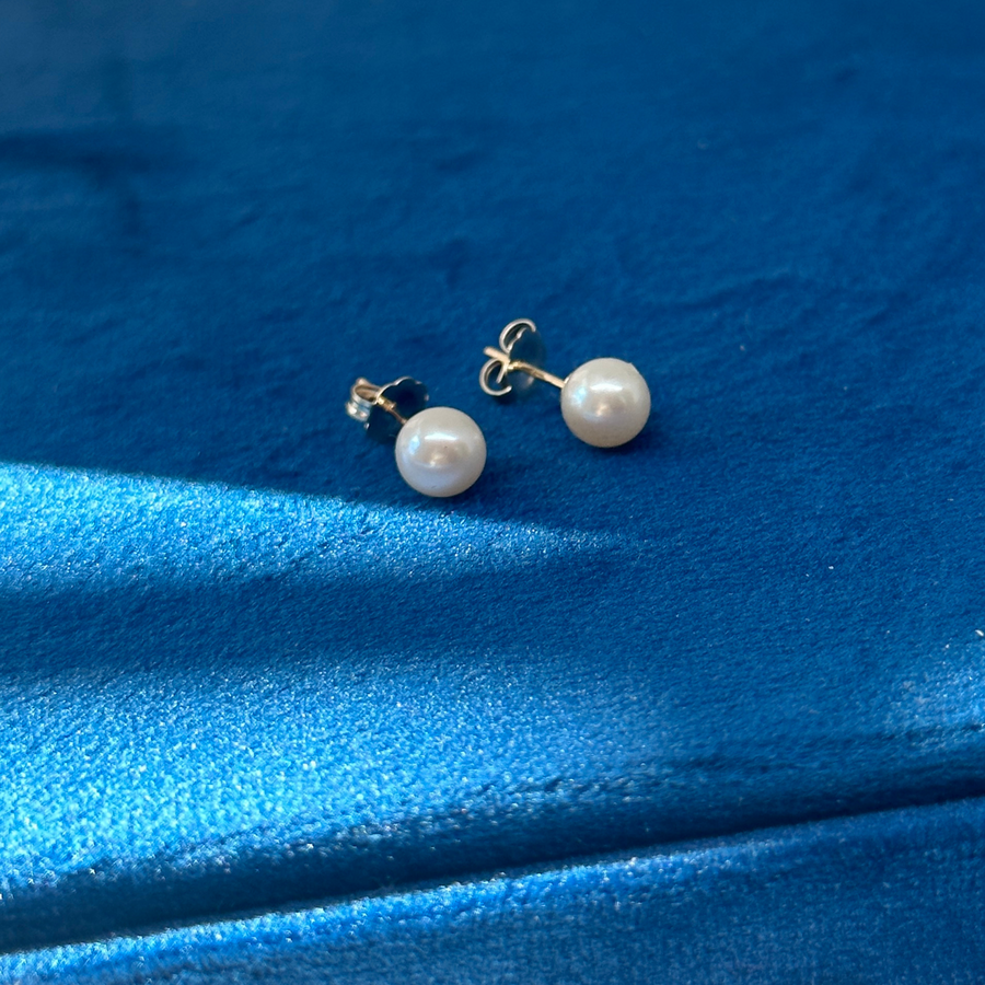 14K Pearl Studs