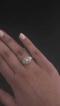 Anillo de Oro de 14K con Diamantes para Mujer