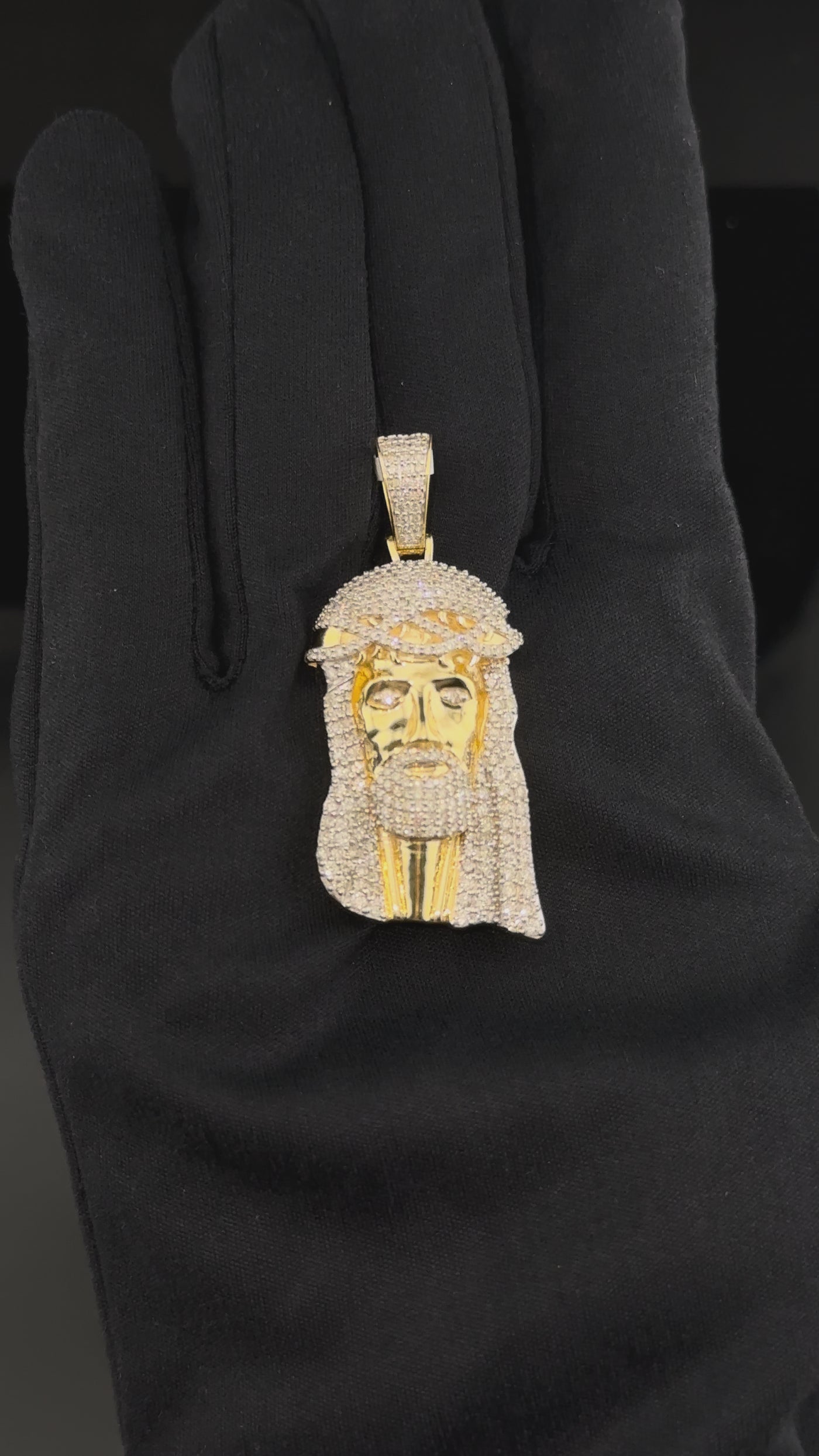 10K Diamond Jesus Face Pendant