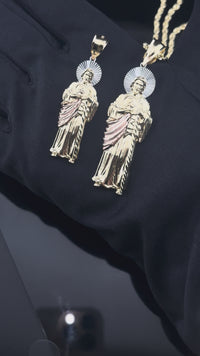 Colgante de Jesús de oro macizo de 10 quilates