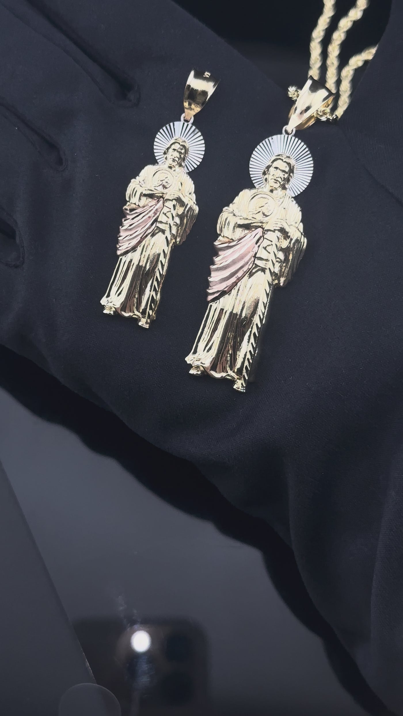 10K Gold Jesus Pendant